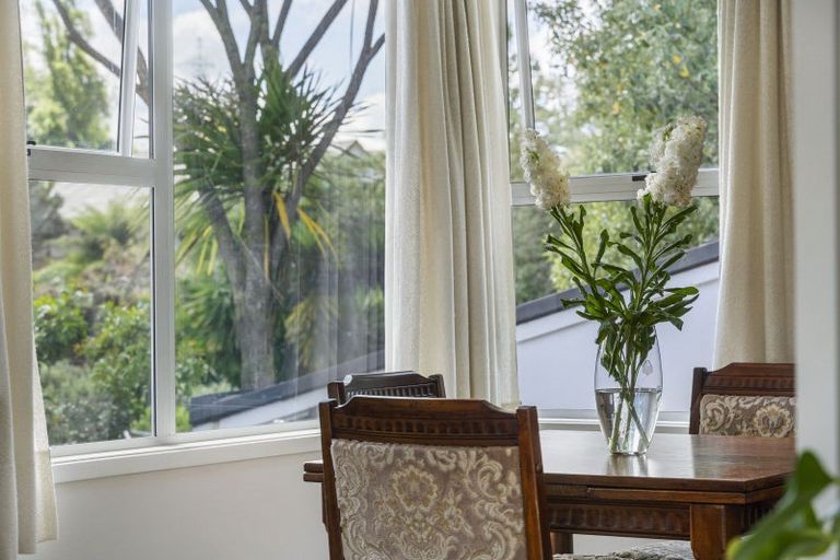 Photo of property in 71 Hartley Terrace, Massey, Auckland, 0614