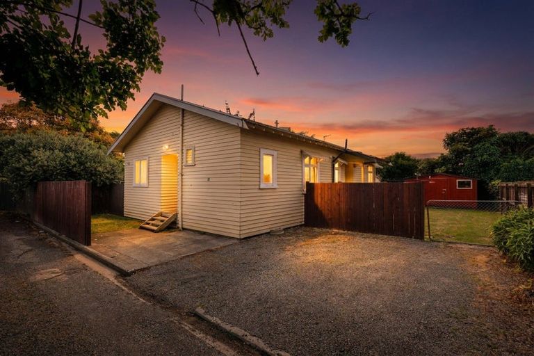Photo of property in 2 Landsdown Court, Roslyn, Palmerston North, 4414