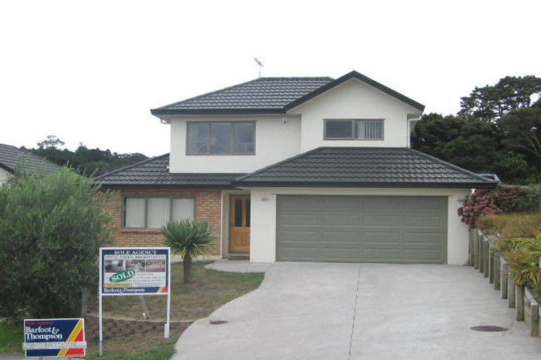 Photo of property in 2/113 Seaview Road, Glenfield, Auckland, 0629