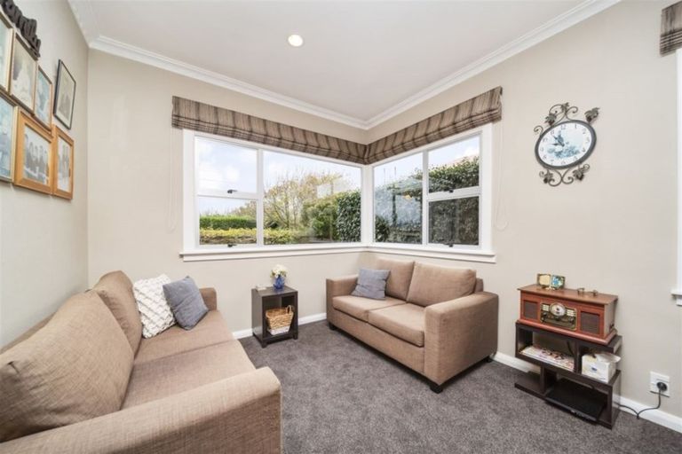 Photo of property in 14 Disraeli Street, Hawera, 4610