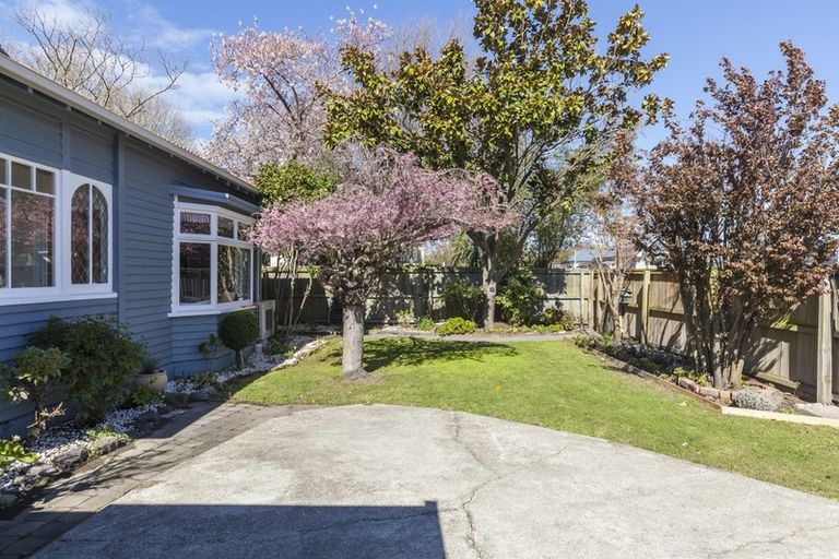 Photo of property in 134 Springfield Road, St Albans, Christchurch, 8014