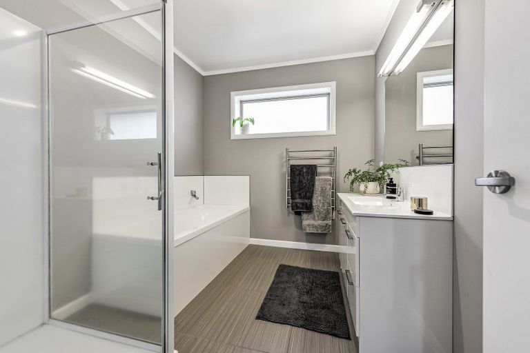 Photo of property in 29 Kakanui Avenue, Hillcrest, Hamilton, 3216