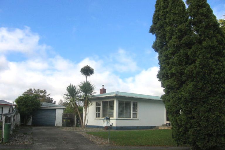 Photo of property in 9 Brett Place, Takaro, Palmerston North, 4412