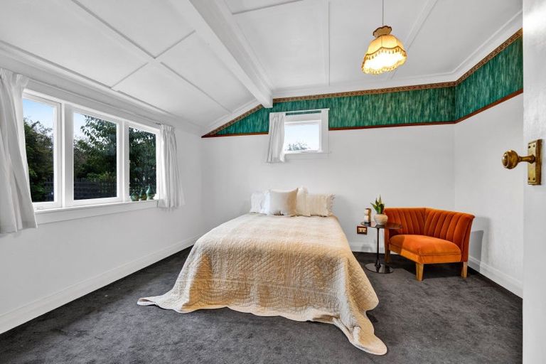 Photo of property in 68 Collins Street, Hawera, 4610