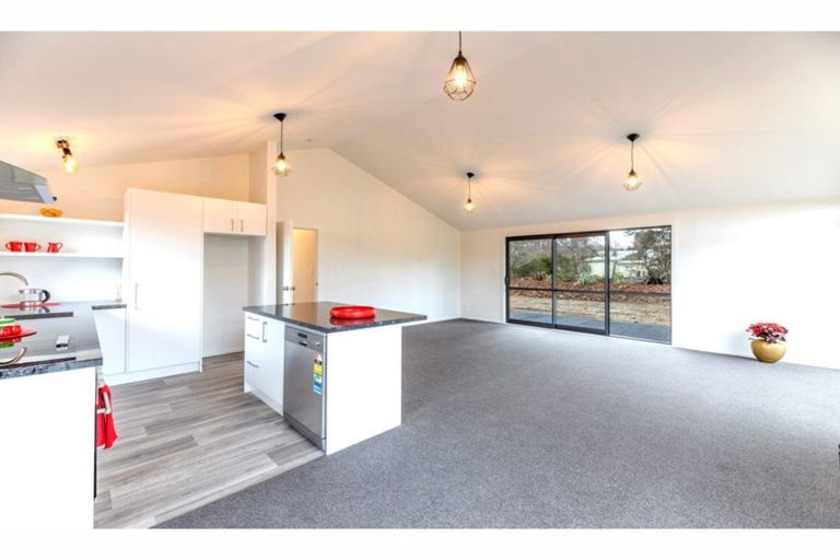 Photo of property in 32 Fitzgerald Street, Whitecliffs, Coalgate, 7673