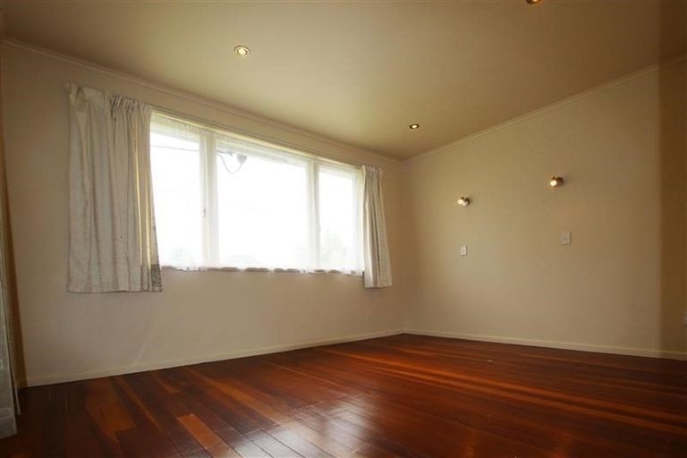 Photo of property in 37 Metcalfe Road, Ranui, Auckland, 0612