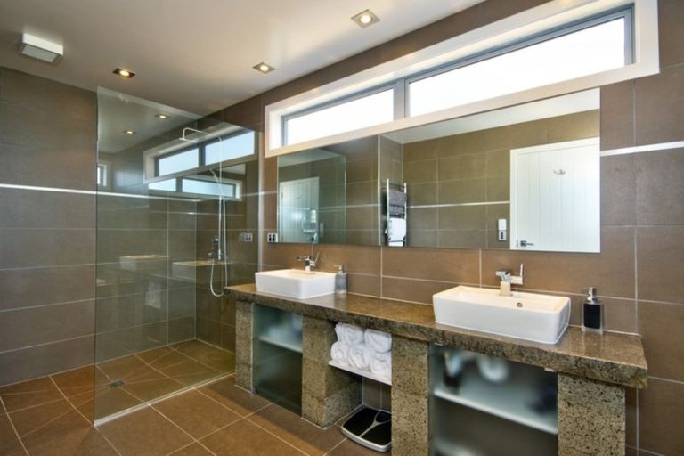 Photo of property in 10 Silverwood Lane, Kawarau Falls, Queenstown, 9300