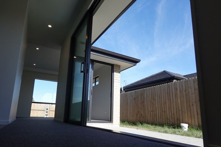 Photo of property in 53 Milns Road, Halswell, Christchurch, 8025