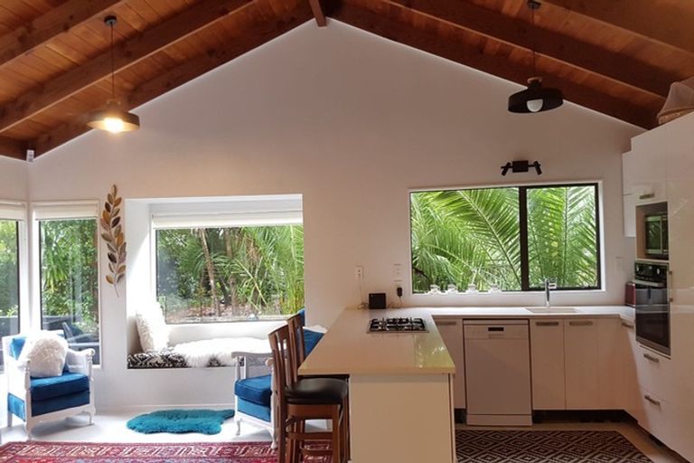 Photo of property in 9 Pearson Street, Mangawhai, 0505