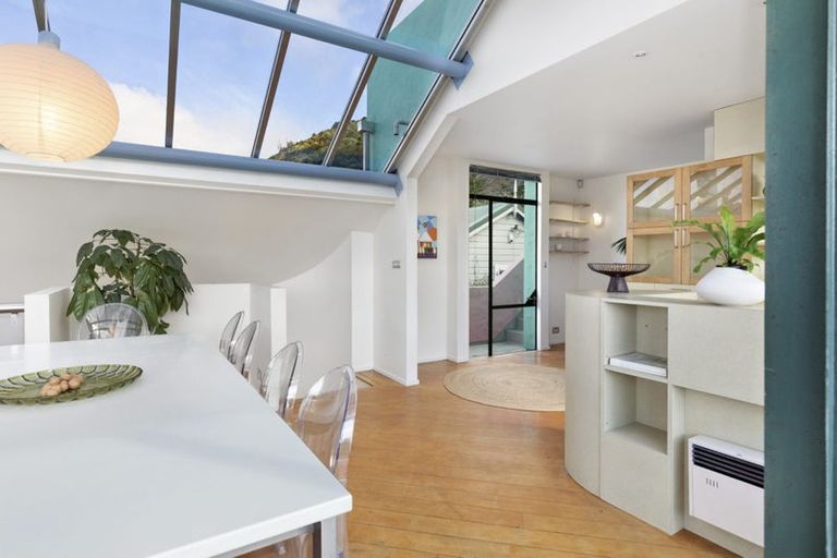 Photo of property in 175 Grant Road, Thorndon, Wellington, 6011