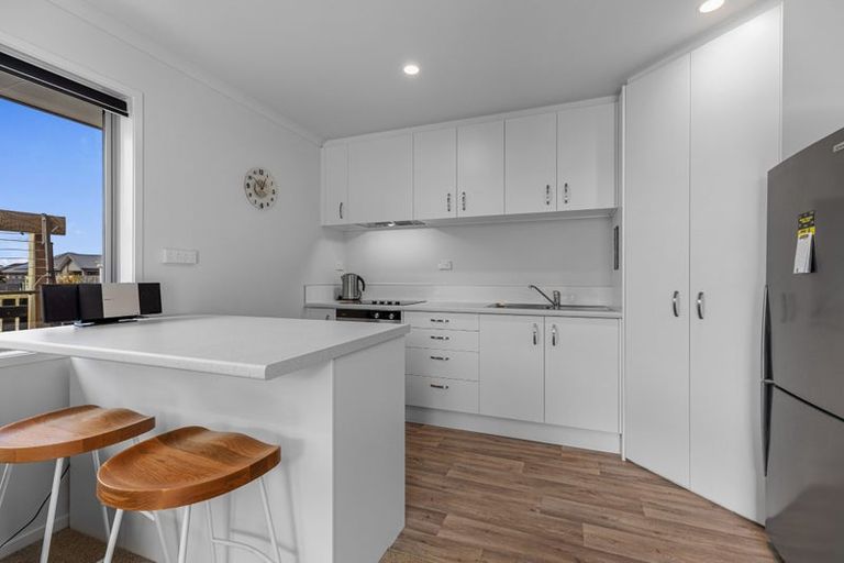 Photo of property in 3 Crest Way, Papamoa, 3118