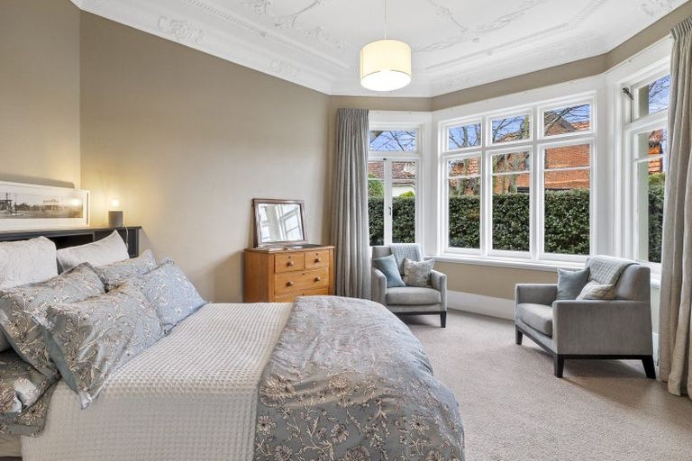 Photo of property in 452 Highgate, Maori Hill, Dunedin, 9010