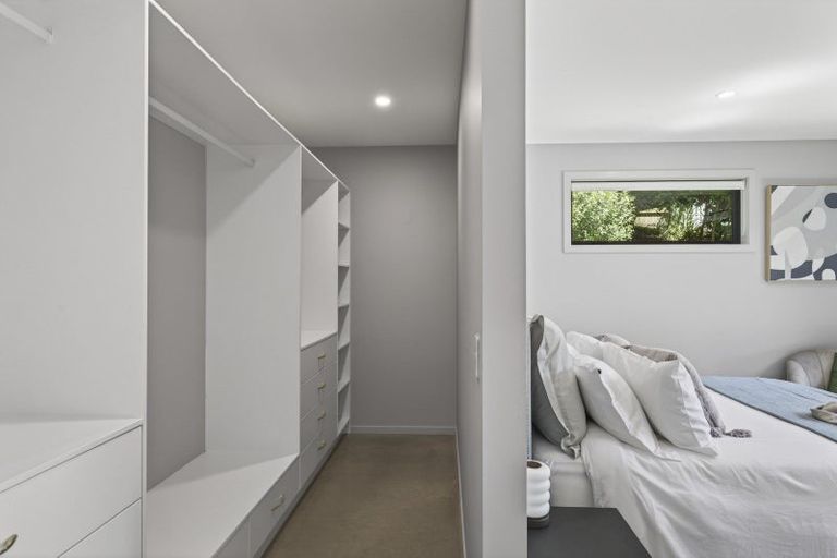 Photo of property in 94 Eliot Street, New Plymouth, 4310