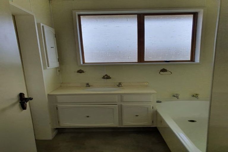 Photo of property in 4/3 Albert Street, Seaview, Timaru, 7910