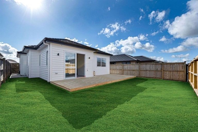 Photo of property in 23 Huamanu Street, Pukekohe, 2120