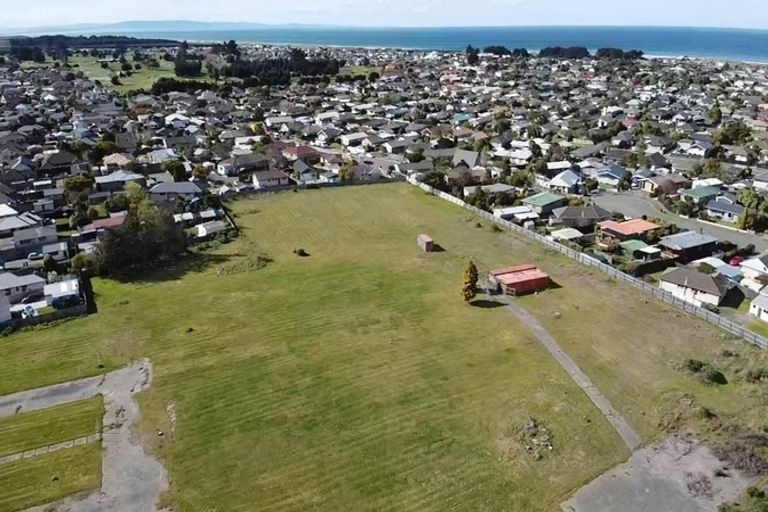Photo of property in 268 Bower Avenue, North New Brighton, Christchurch, 8083