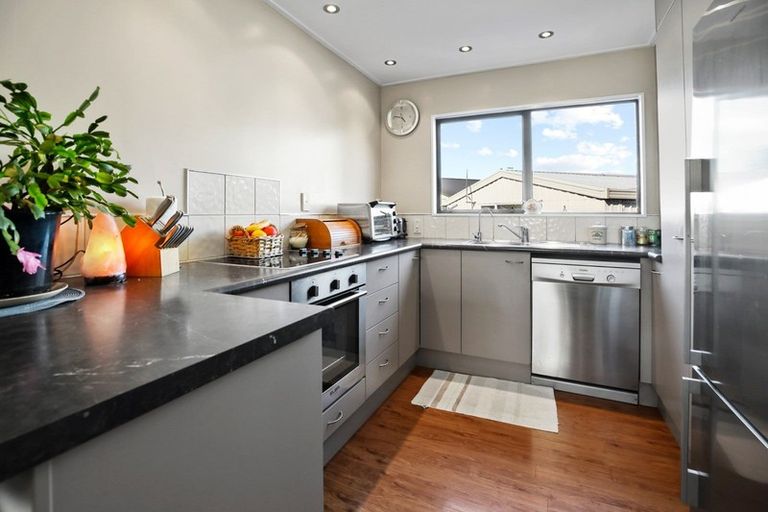 Photo of property in 24 Rutland Street, Fairview Downs, Hamilton, 3214