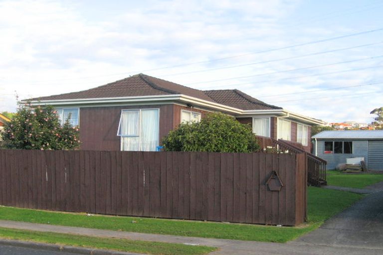 Photo of property in 14 Sidey Avenue, Clover Park, Auckland, 2019