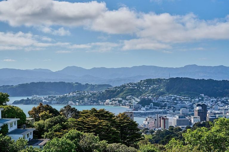 Photo of property in 6/78 Orangi Kaupapa Road, Northland, Wellington, 6012