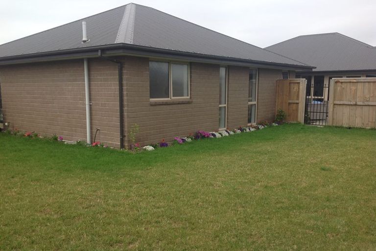 Photo of property in 8 Lloyds Close, Rolleston, 7614