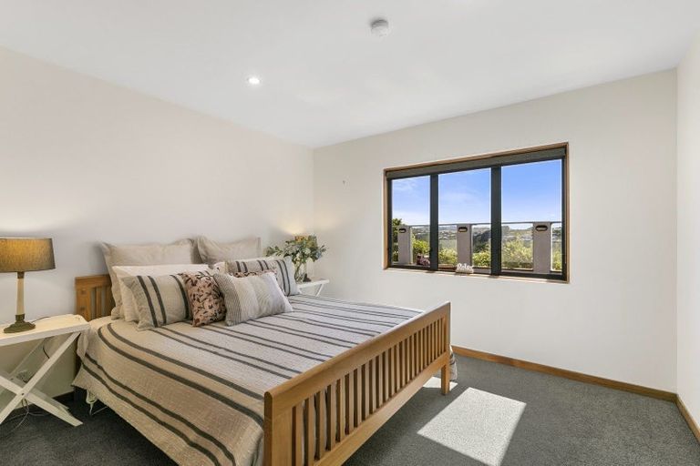 Photo of property in 20 Imran Terrace, Khandallah, Wellington, 6035