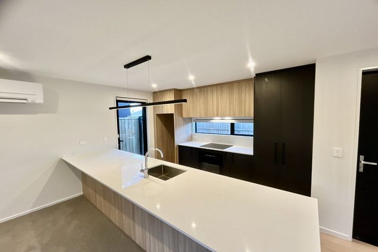 Photo of property in 2/32 Allard Street, Edgeware, Christchurch, 8013