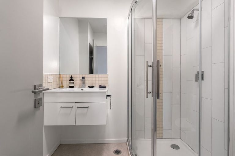 Photo of property in 246 Victoria Street, Te Aro, Wellington, 6011