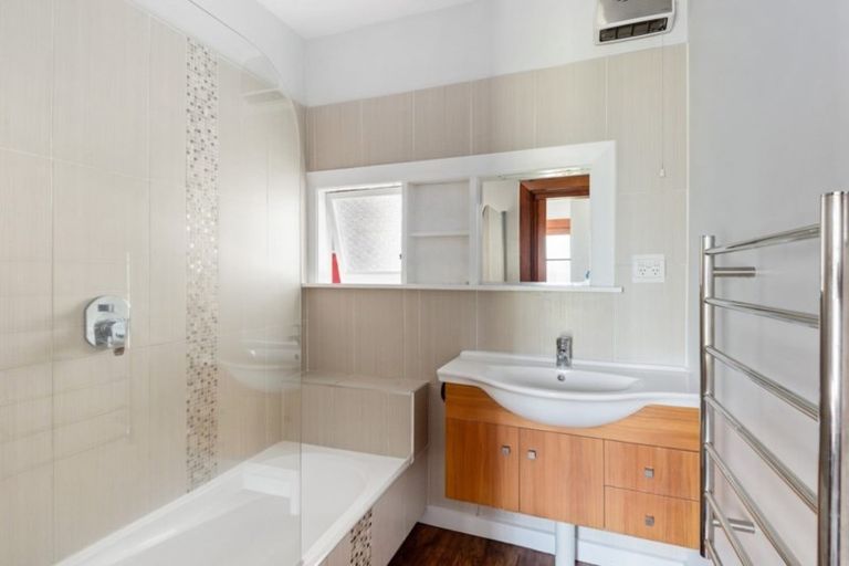 Photo of property in 260 Milton Street, Sydenham, Christchurch, 8023