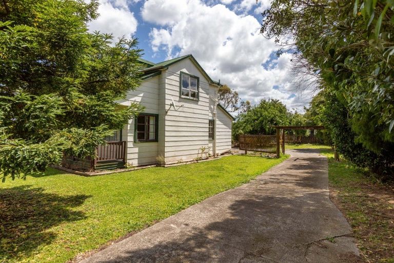 Photo of property in 73 Mclean Street, Woodville, 4920