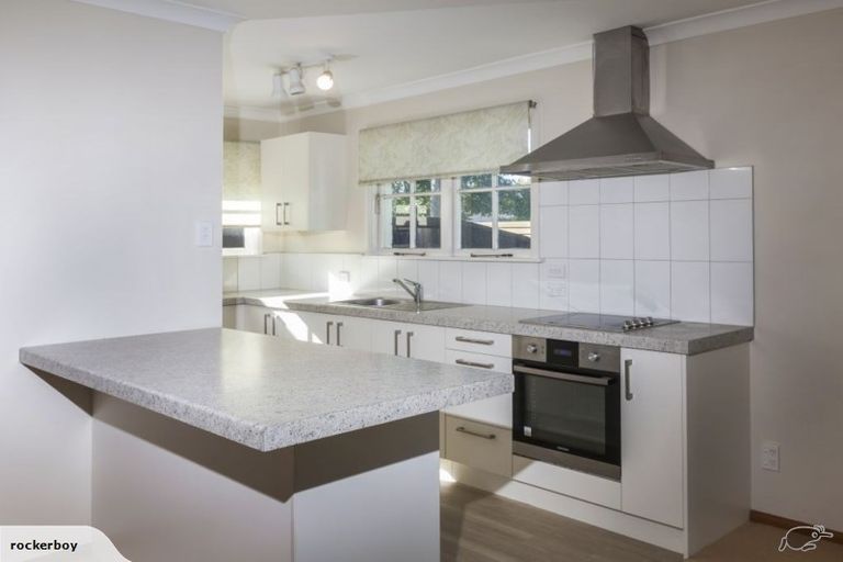 Photo of property in 1/306 Avonhead Road, Avonhead, Christchurch, 8042