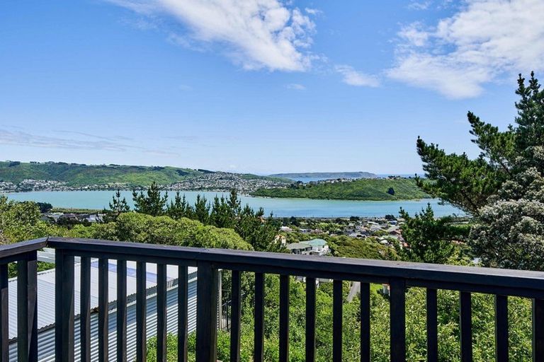 Photo of property in 112 Conclusion Street, Ascot Park, Porirua, 5024