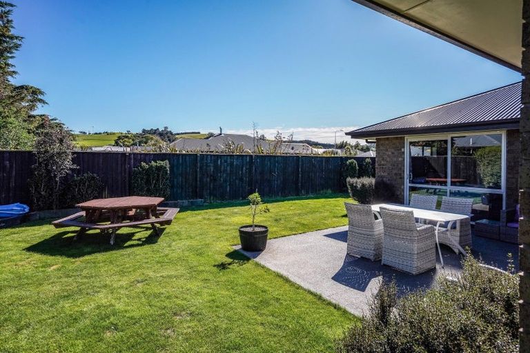 Photo of property in 8/17 Wineberry Avenue, Amberley, 7410