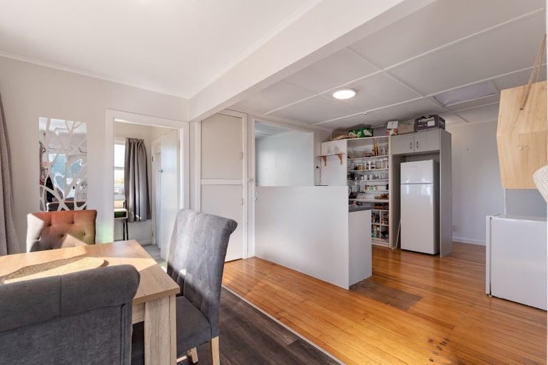 Photo of property in 14 Dunlop Road, Te Puke, 3119