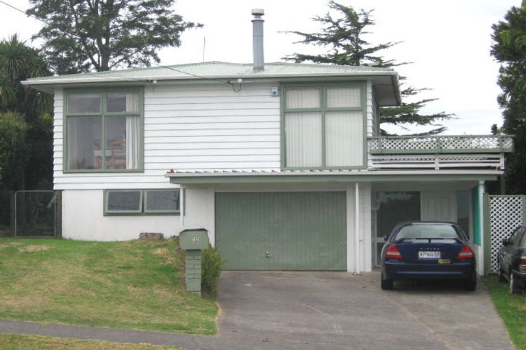Photo of property in 1/10 Seaview Road, Glenfield, Auckland, 0629
