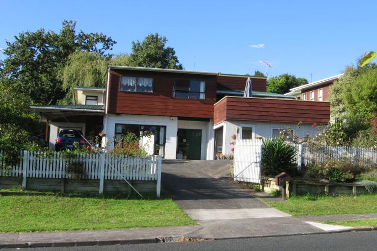 Photo of property in 64 Glencoe Road, Browns Bay, Auckland, 0630