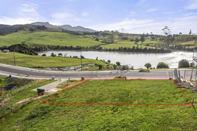 Photo of property in 41 Omahina Street, Raglan, 3225