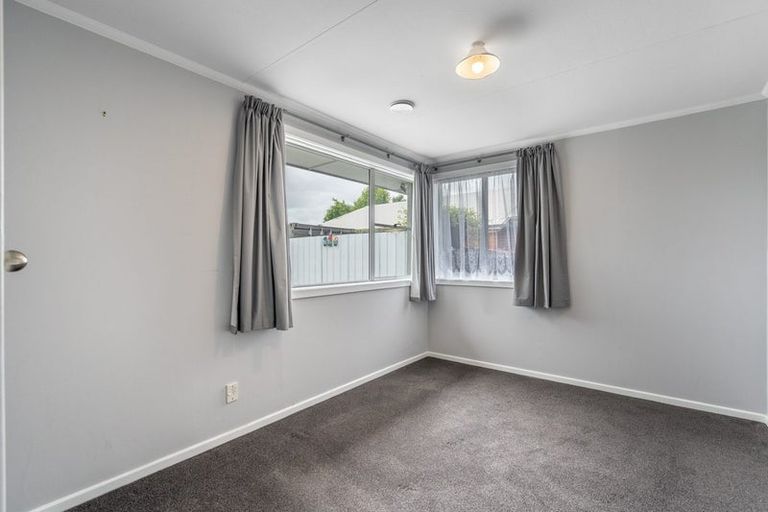 Photo of property in 75 Glenalmond Crescent, Rockdale, Invercargill, 9812