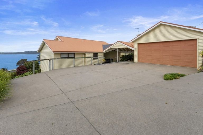 Photo of property in 83 Harbour View Road, Omokoroa, 3114