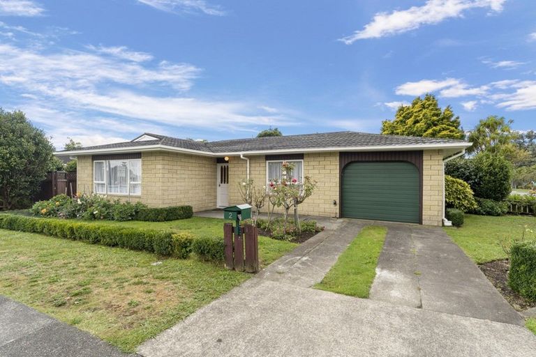 Photo of property in 2 Princeton Road, Raumati Beach, Paraparaumu, 5032