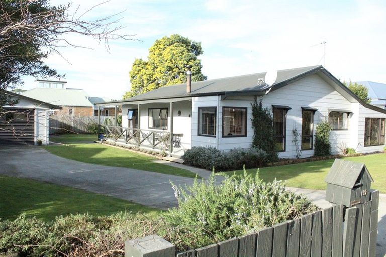 Photo of property in 135 Great North Road, Winton, 9720
