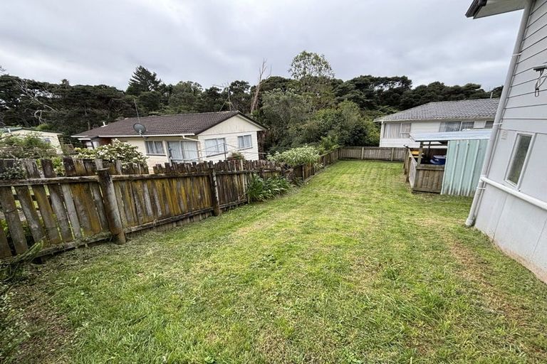 Photo of property in 94 Moire Road, Massey, Auckland, 0614
