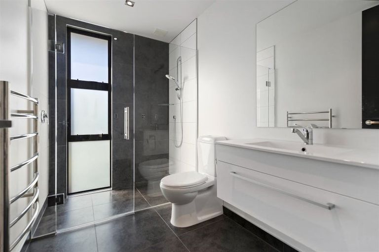 Photo of property in 5 Poppy Lane, Albert Town, Wanaka, 9305