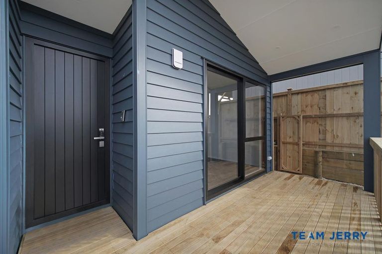 Photo of property in 43 Tributary Parade, Karaka, Papakura, 2113