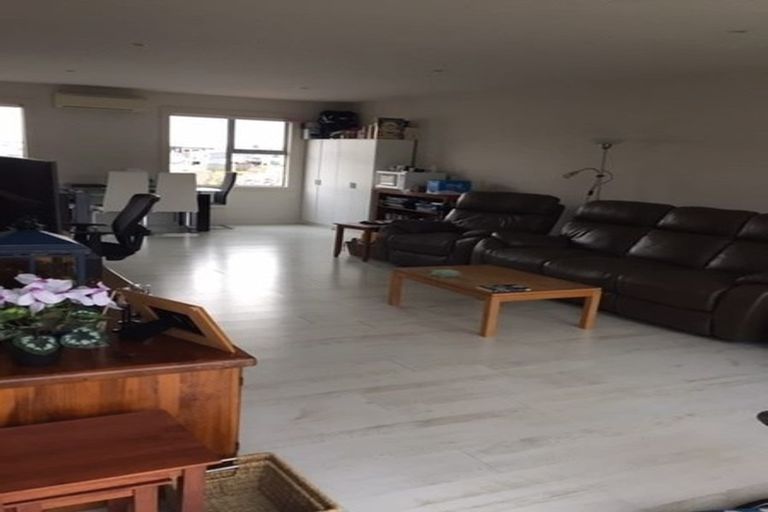 Photo of property in The Terraces, 19/9 Humber Street, Pandora, Napier, 4110