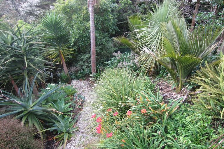 Photo of property in 53 Pemberton Avenue, Bayview, Auckland, 0629