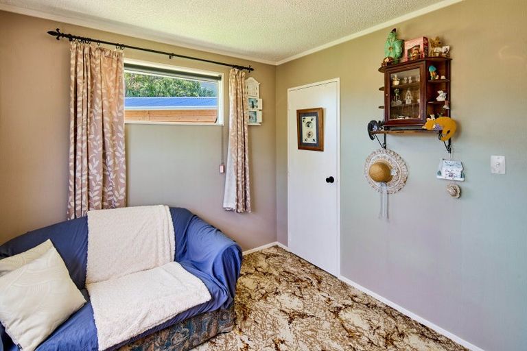 Photo of property in 33 Maclaren Street, Maymorn, Upper Hutt, 5018