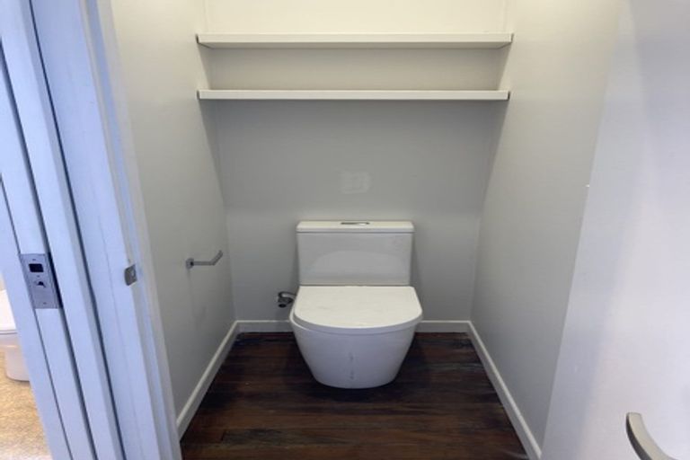 Photo of property in 43 Seyton Street, Stratford, 4332