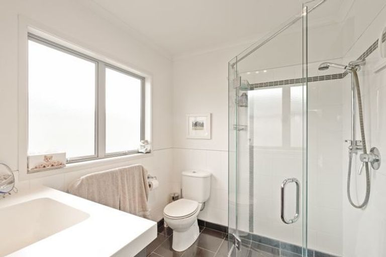 Photo of property in 4 Roger Street, Lytton West, Gisborne, 4010