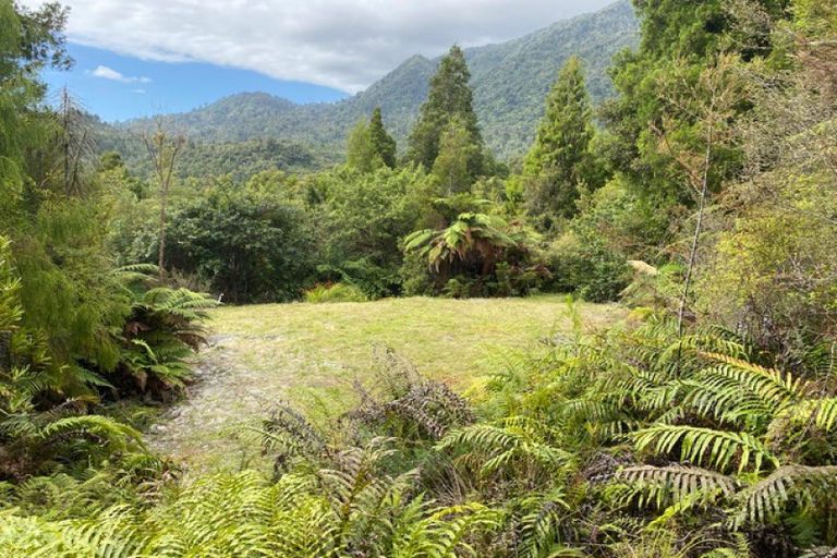 Photo of property in 5 Mokihinui Preserve, Seddonville, Westport, 7891
