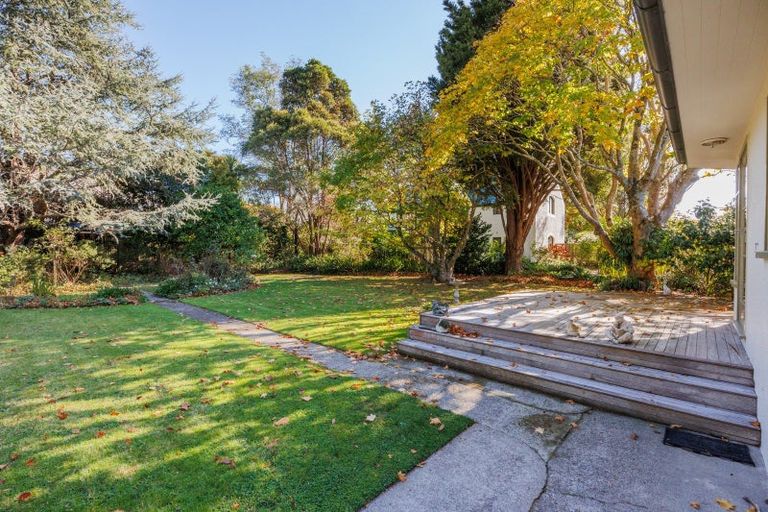 Photo of property in 122 Jickell Street, Hokowhitu, Palmerston North, 4410